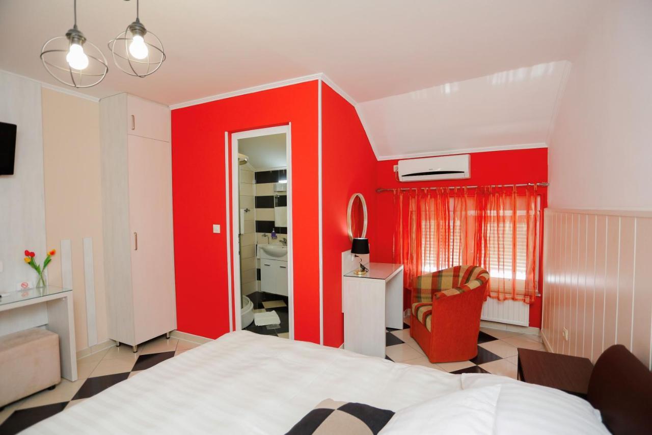 Hotel - Villa Lejla Мостар Екстериор снимка